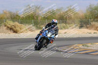 media/Nov-05-2022-SoCal Trackdays (Sat) [[f8d9b725ab]]/Turn 2 (1120am)/